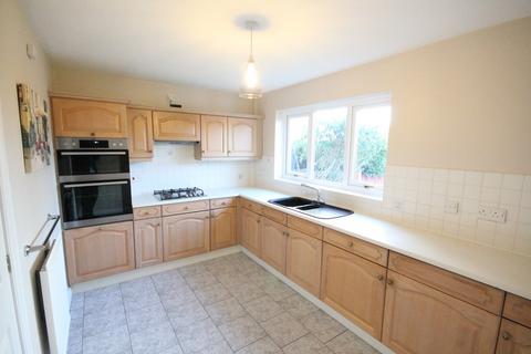 4 bedroom detached house to rent, Abbotsbury Close, Wistaston