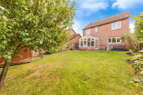 4 bedroom detached house to rent, Abbotsbury Close, Wistaston