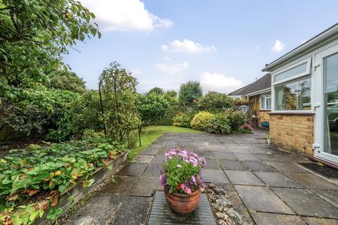 2 bedroom bungalow for sale, Barley Close, Warminster, BA12