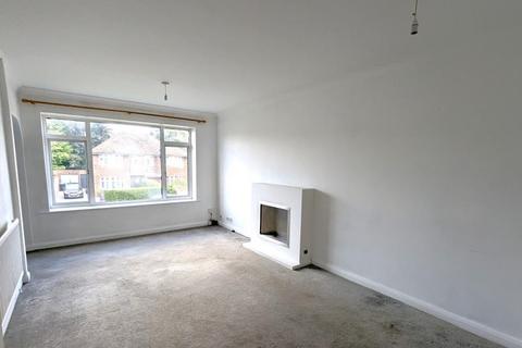 2 bedroom maisonette to rent, Simplemarsh Road, Addlestone KT15