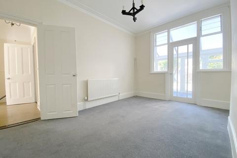 3 bedroom terraced house for sale, Priory Crescent, Southsea