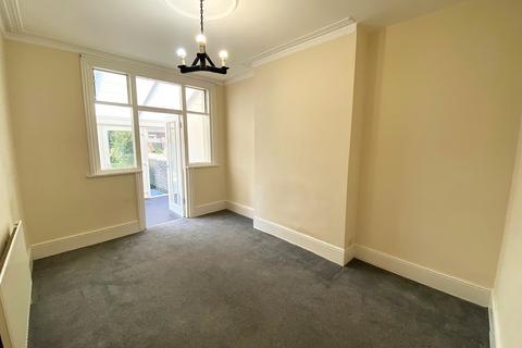 3 bedroom terraced house for sale, Priory Crescent, Southsea