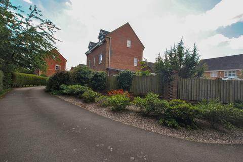 4 bedroom detached house for sale, Lintin Close, Bratton, Telford, TF5 0DS