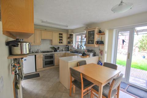 4 bedroom detached house for sale, Lintin Close, Bratton, Telford, TF5 0DS