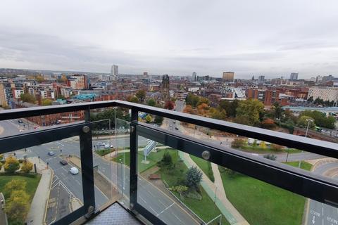 2 bedroom penthouse to rent, Crown Point Road, Leeds LS9