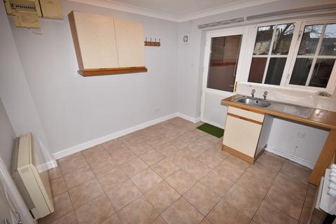 2 bedroom semi-detached house to rent, Allen Close, Billingborough, NG34