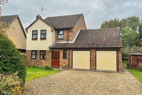 4 bedroom detached house for sale, Birch Grove, Spalding