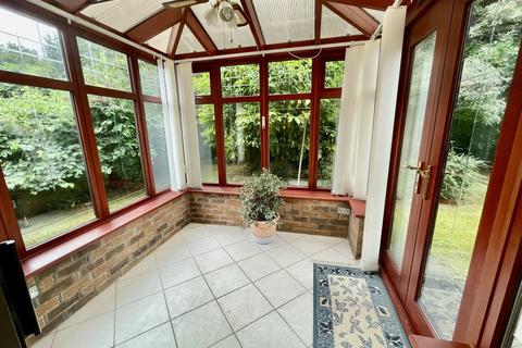 9 Birch Grove, Spalding, PE11 2HL
