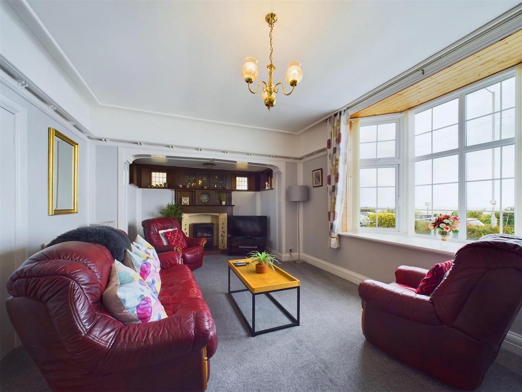 Lounge: