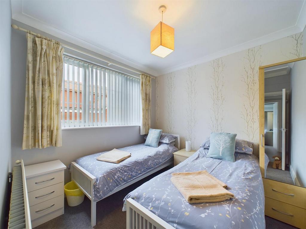 Bedroom: