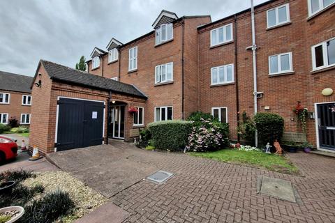 1 bedroom apartment to rent, Swan Road, Lichfield
