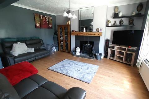 3 bedroom terraced house for sale, Cambridge Street, Clayton