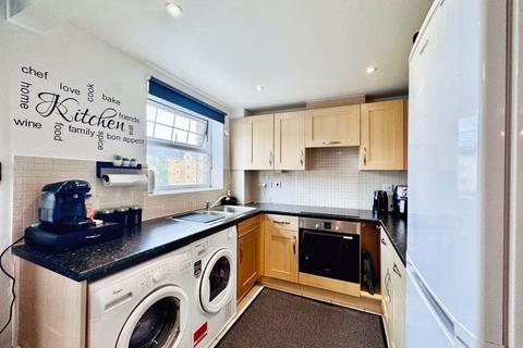 2 bedroom flat for sale, SCOTT ROAD, EDGWARE