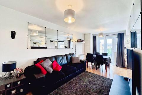 2 bedroom flat for sale, SCOTT ROAD, EDGWARE