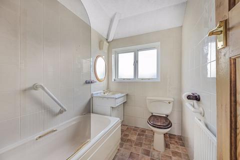 1 Haddon Grove, Sidcup, DA15 8NA