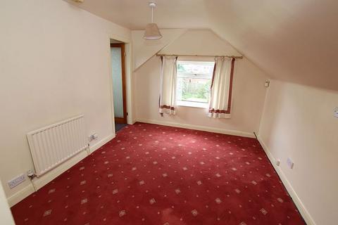 38 Brooklyn Drive, Humberston, Grimsby, DN36 4EN