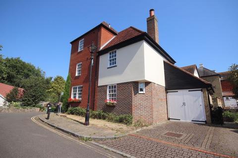 4 bedroom detached house for sale, Loop Street, Sandwich