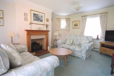 12 Loop Street, Sandwich, CT13 9HE