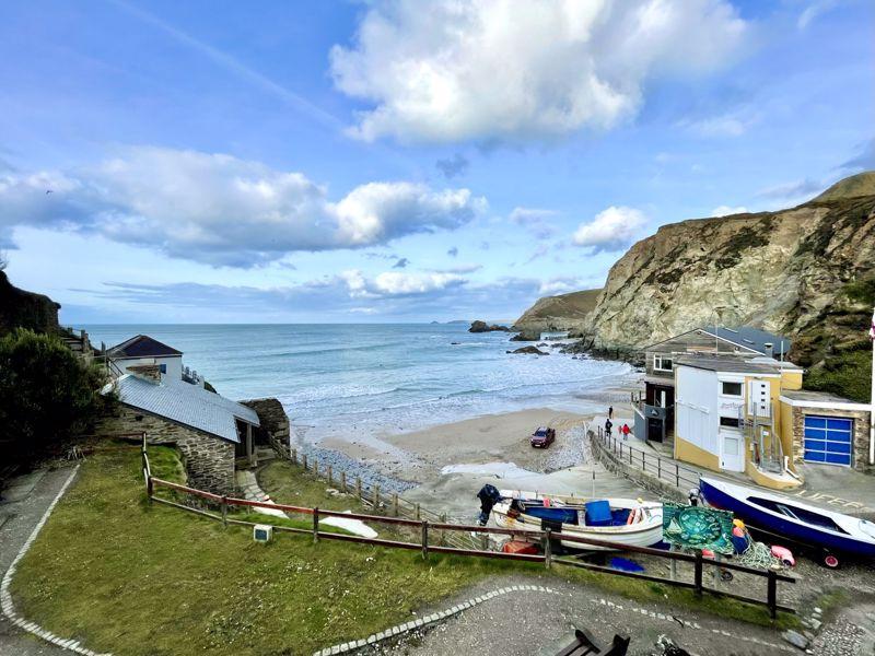 Trevaunance Cove