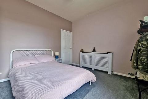 215 Broad Lane, Walsall, WS3 2TH