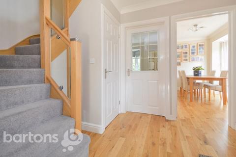 2 Heron Drive, Brampton Bierlow, Rotherham, S63 6BZ