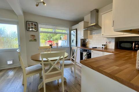 2 bedroom semi-detached house for sale, Barn Lane, Solihull