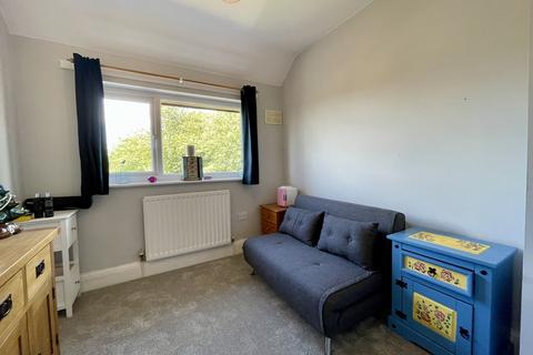 123 Barn Lane, Solihull, B92 7LZ