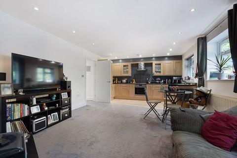 1 bedroom apartment for sale, London Road, Sutton