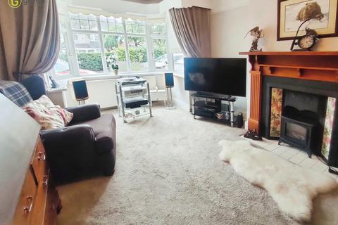 3 bedroom semi-detached house for sale, Sandhurst Avenue, Birmingham B36