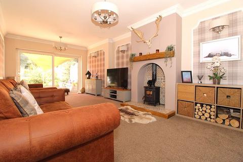 4 bedroom semi-detached house for sale, Field Road, Bloxwich, WS3 3NA