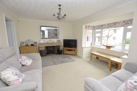 3 bedroom detached bungalow for sale, FRESHWATER DRIVE HOOKHILLS PAIGNTON