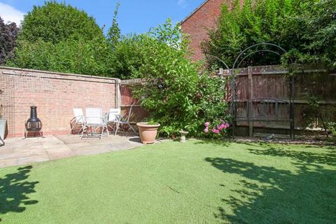 5 bedroom end of terrace house for sale, Devon Way, Banbury - NO ONWARD CHAIN