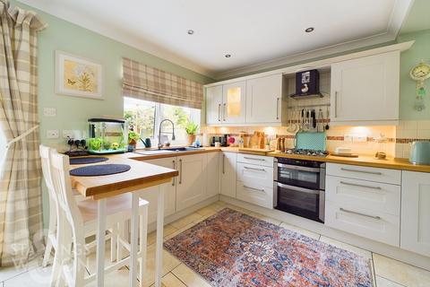 3 bedroom detached house for sale, Drayton High Road, Hellesdon, Norwich