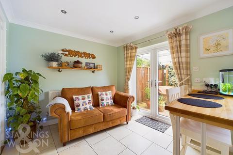 379 Drayton High Road, Hellesdon, Norwich, NR6 5BG