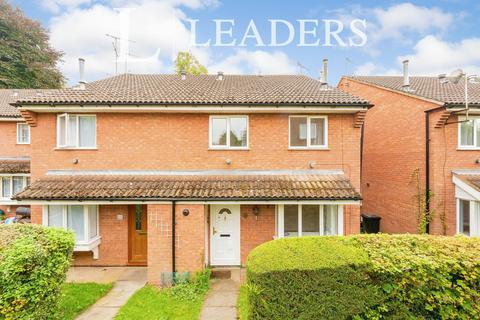 2 bedroom terraced house to rent, Moorland Gardens - Luton - 2 bedroom house - LU2 7QF