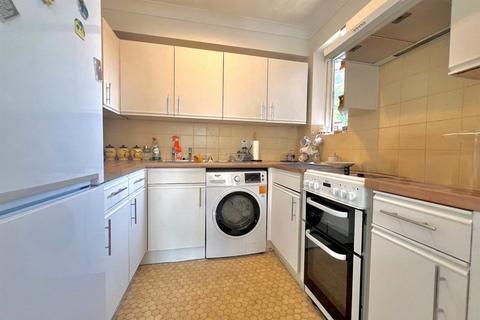 1 bedroom retirement property for sale, High Street South, Dunstable