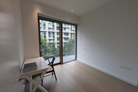 undefined, Lewis Cubitt Walk, London N1C