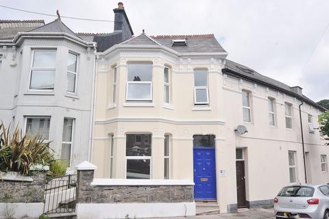 3 bedroom terraced house for sale, Lisson Grove, Plymouth. A 3 Bedroom Spacious Property in Convenient Location.