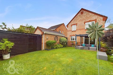 4 bedroom detached house for sale, Birch Road, Hethersett, Norwich