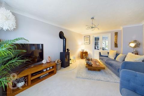 4 bedroom detached house for sale, Birch Road, Hethersett, Norwich