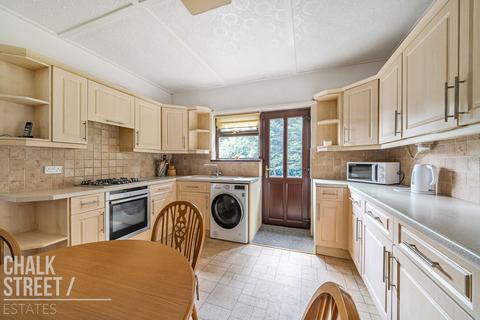 35 Rectory Gardens, Upminster, RM14 3YL