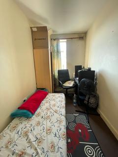undefined, Eastern Avenue Flat 2, Ilford, Essex, IG2 7JB