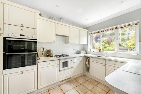 3 bedroom detached house for sale, Burnards Close, Colyton, Devon