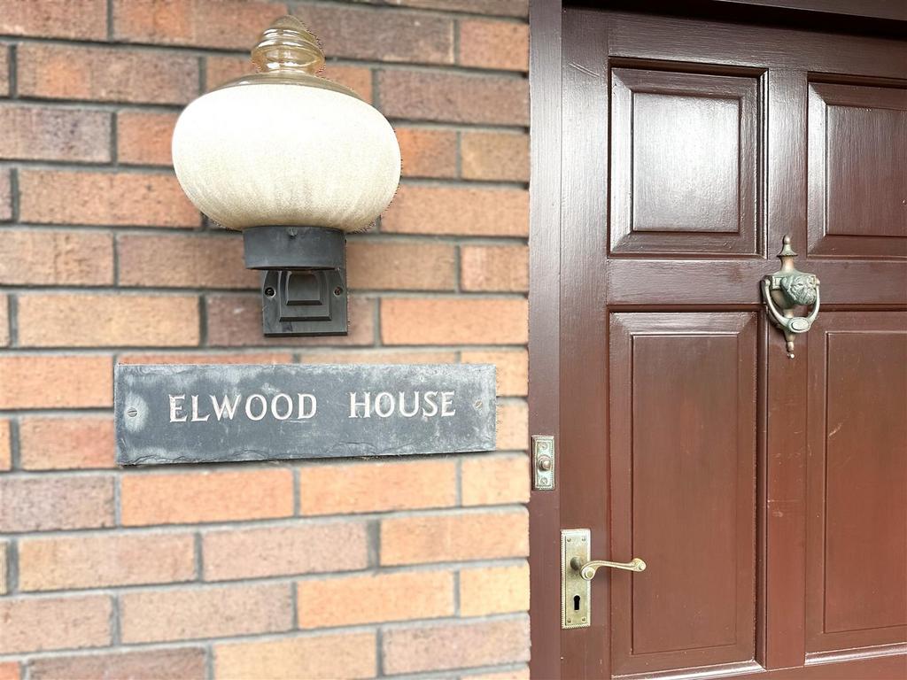 Welcome To &#39;Elwood House&#39; 628