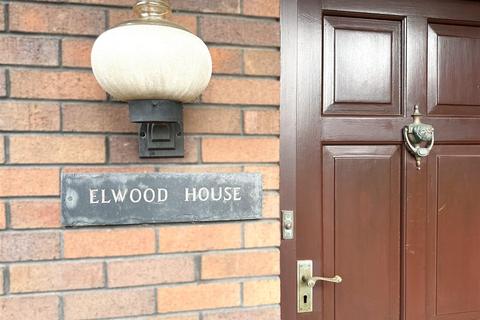 3 bedroom detached house for sale, Elwood House, High Street, Swinderby, Lincoln