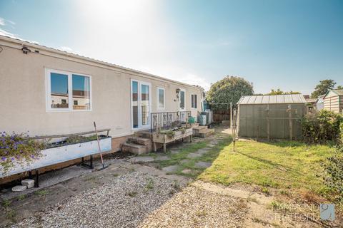 1 bedroom mobile home for sale, Oak Tree Park, Attleborough