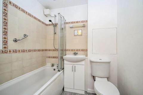 2 bedroom flat for sale, 1 Warwick Avenue, Bedford MK40