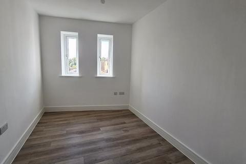 2 bedroom apartment to rent, Penkvale Road, Stafford ST17