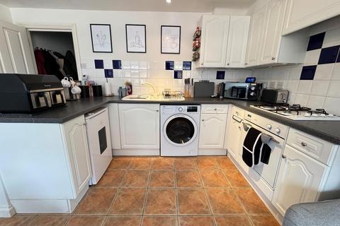 2 Wesley Court, Rothwell, Kettering, NN14 6FZ