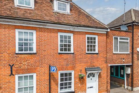 3 bedroom end of terrace house for sale, High Street, Ingatestone, CM4